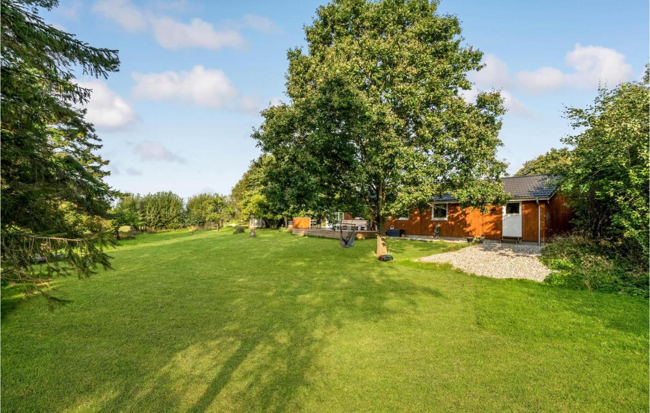 Nice Home In Havndal With Kitchen Exterior foto